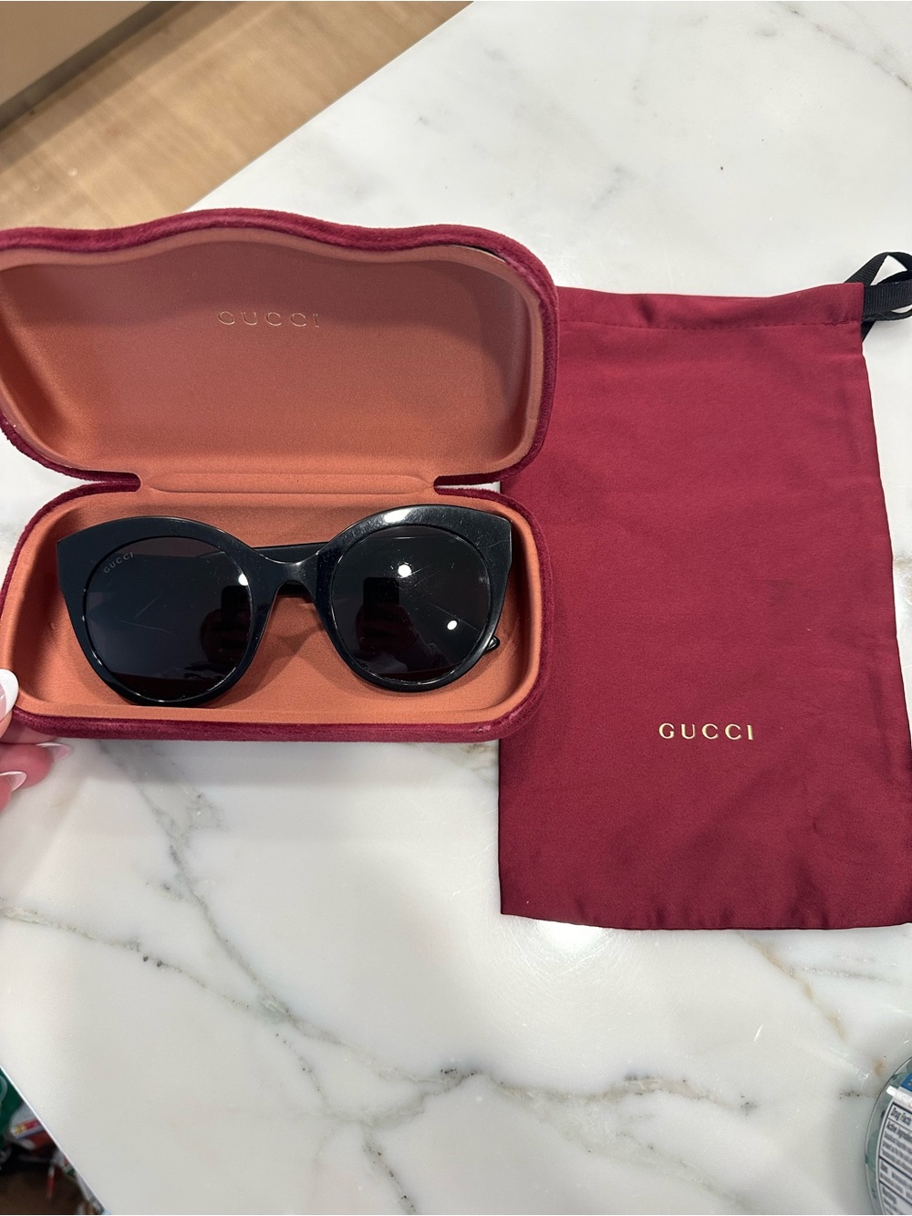 Authentic Gucci Black Round Cat-Eye Sunglasses - Picture 2 of 8